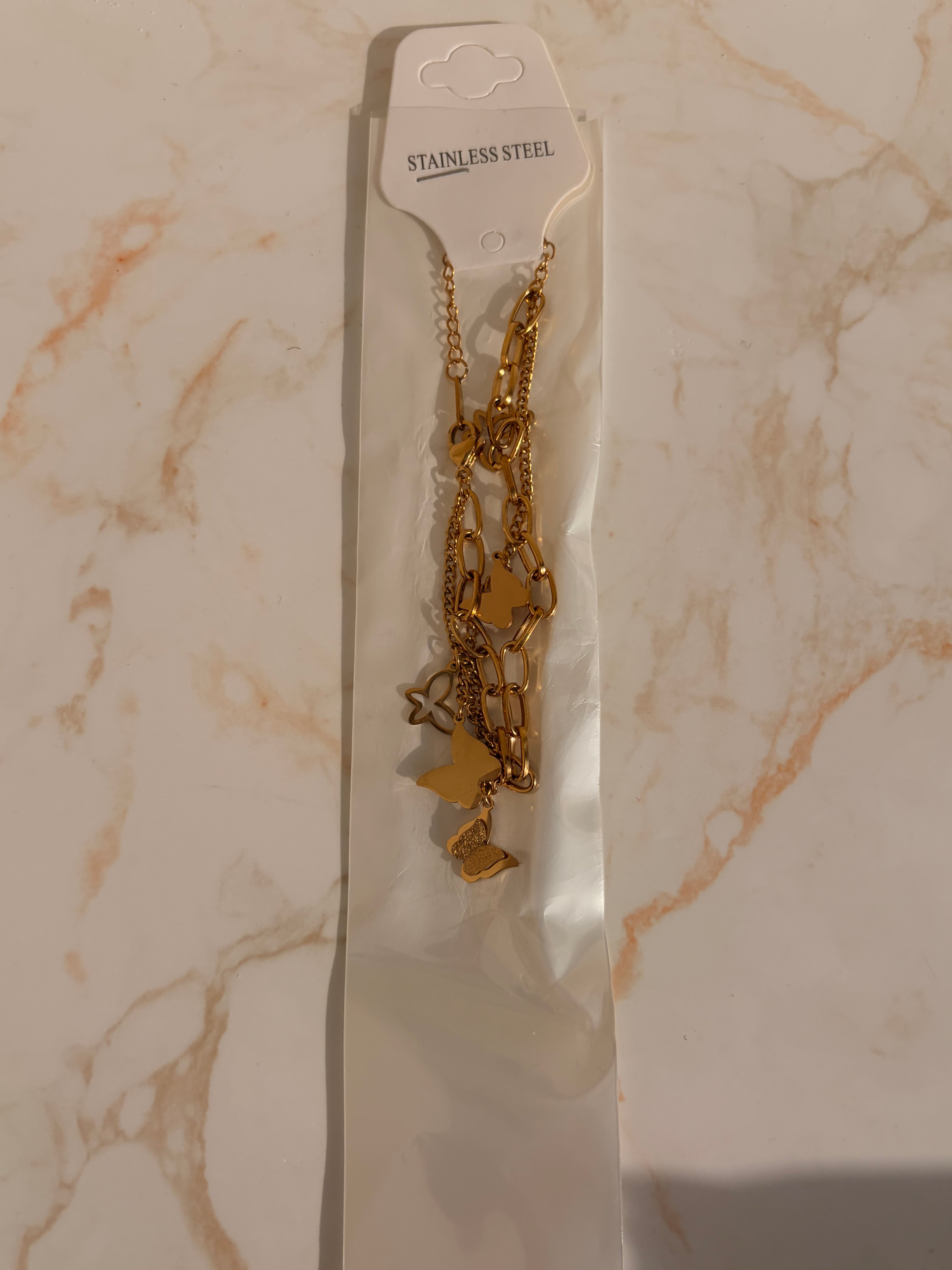 Lot de 13 bijoux